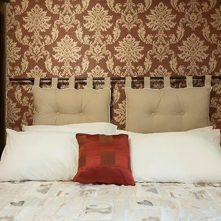 Les Jeux Sont Faits * Νάπολη