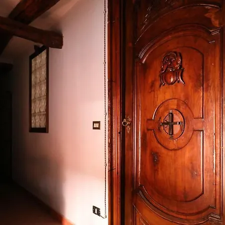 Les Jeux Sont Faits * Νάπολη