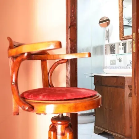 Les Jeux Sont Faits Nápoly