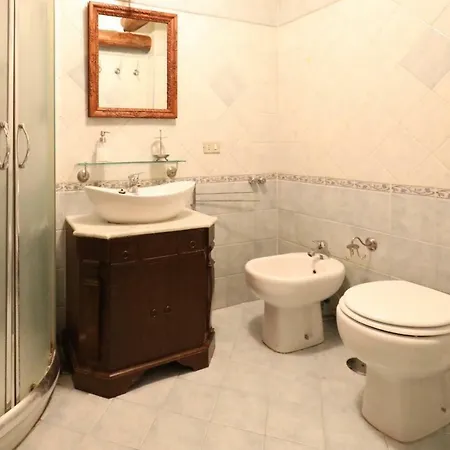 Les Jeux Sont Faits Nápoly